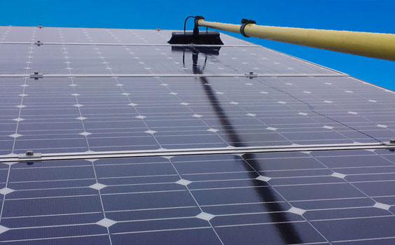 صيانة محطات طاقة شمسية متصلة بالشبكة و اعمدة إنارة بالطاقة الشمسية